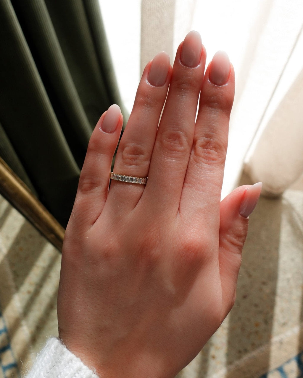 Straight Edge Baguette Diamond Wedding Band