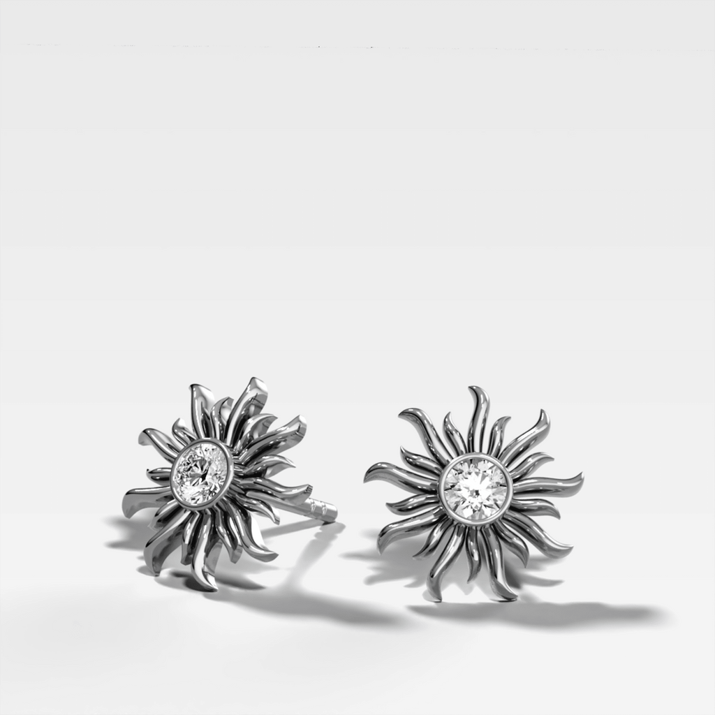 Sunlight Round Diamond Stud Earrings