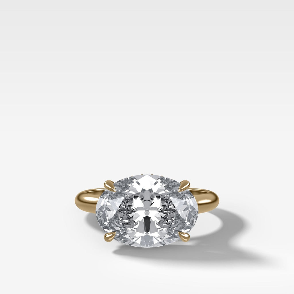 Tilde Engagement Ring with Oval Cut Diamond