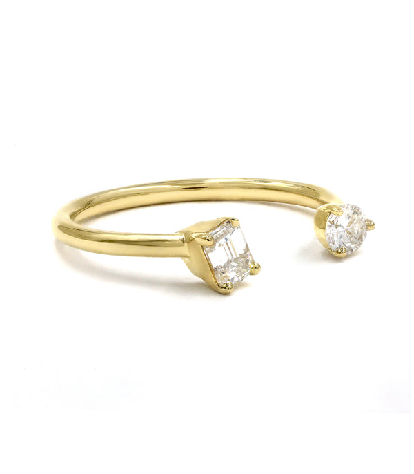 O.3CTW Round and Emerald  Cut Moissanite Unique Wedding Band