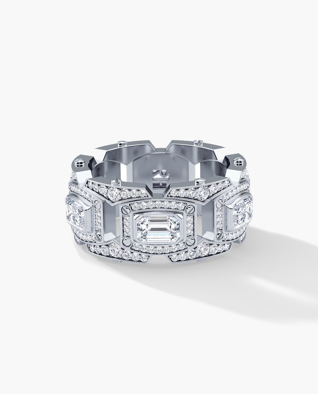 ARGONAUT Gold Ring with 3.80ct Diamonds