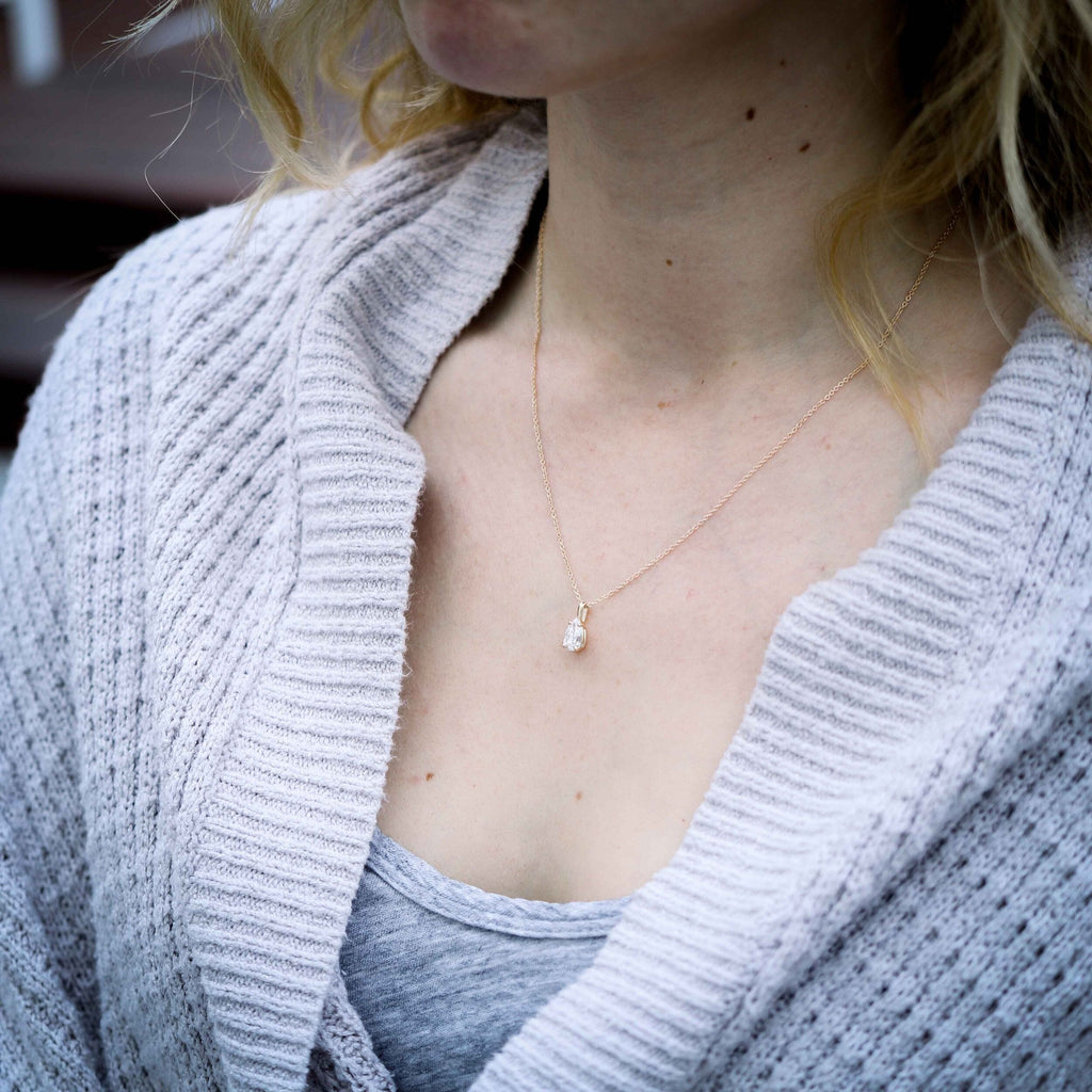 0.50 CT-1.0 CT Pear Cut Moissanite Solitaire Layering Necklace