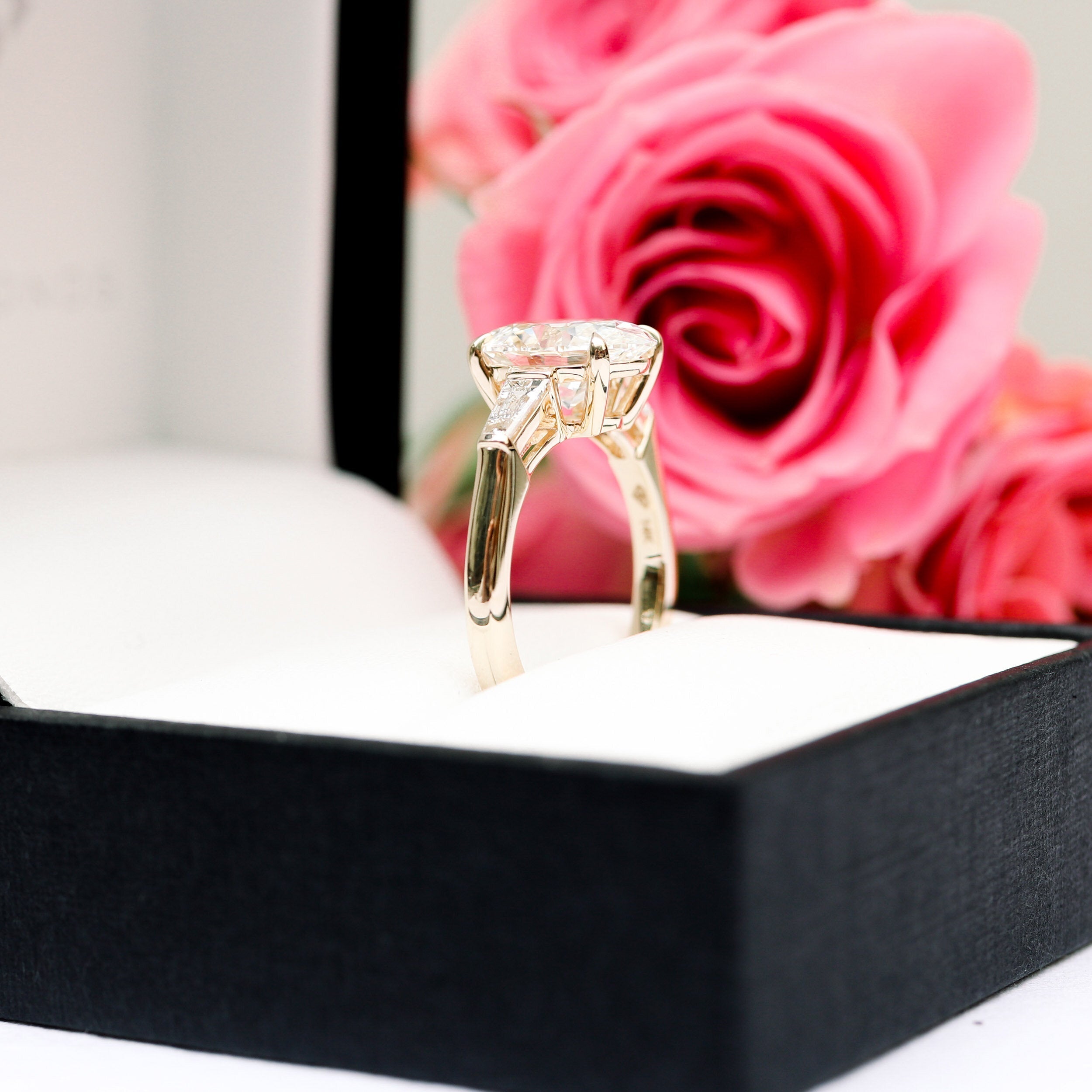 2.25 CT Oval Moissanite Three Stone Stones Engagement Ring