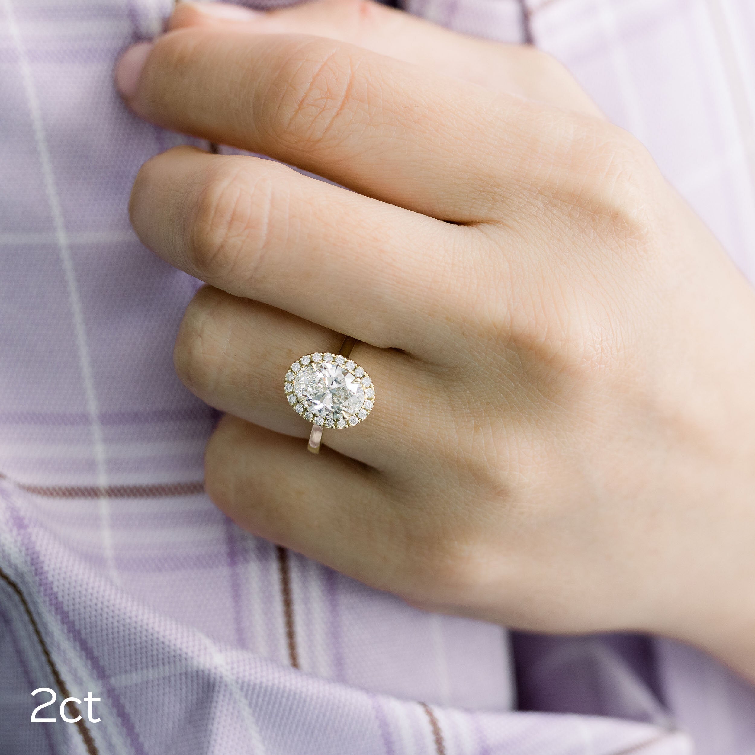 2.0 CT Oval Cut Moissanite Halo Engagement Ring